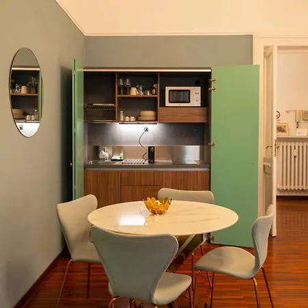 Crocetta Golden Soul | Design Loft Vicino Porta Nuova 3* トリノ