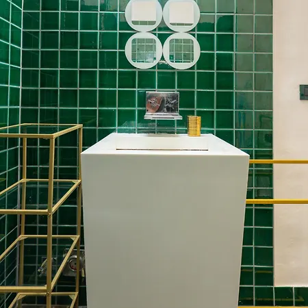 Crocetta Golden Soul | Design Loft Vicino Porta Nuova アパートホテル 3*